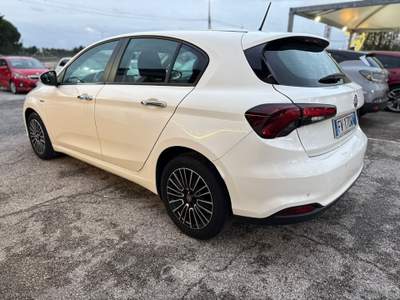 Fiat Tipo Tipo 1.3 Mjt S&S 5p. Lounge Bianco usata Mesagne