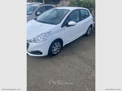 Peugeot 208 208 BlueHDi 100 S&S 5p. Active Bianco usata Zafferana Etnea
