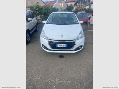 Peugeot 208 208 BlueHDi 100 S&S 5p. Active Bianco usata Zafferana Etnea