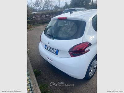 Peugeot 208 208 BlueHDi 100 S&S 5p. Active Bianco usata Zafferana Etnea