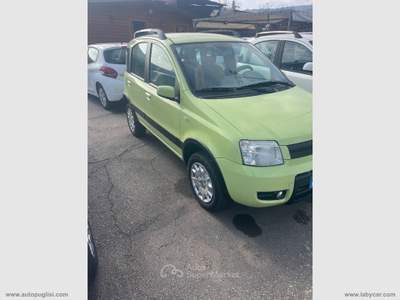 Fiat Panda Panda 1.2 4x4 Climbing Verde usata Zafferana Etnea