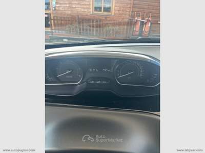 Peugeot 208 208 BlueHDi 100 S&S 5 porte Active Bianco usata Zafferana Etnea