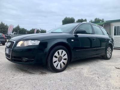 Audi A4 perfetta, adatta neopatentati Nero usata MODUGNO
