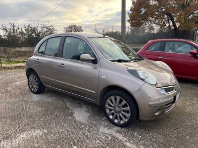 Nissan Micra AUTOMATICA Bronzo usata Santeramo in Colle