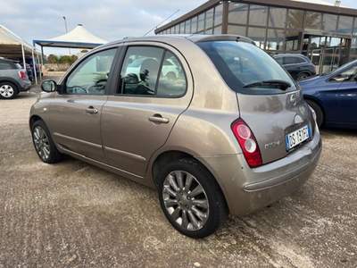 Nissan Micra AUTOMATICA Bronzo usata Santeramo in Colle