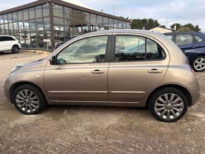 Nissan Micra AUTOMATICA Bronzo usata Santeramo in Colle