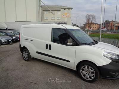 Fiat Doblò FIAT DOBLO  MAX 1.6 M-JET Bianco usata MANTOVA