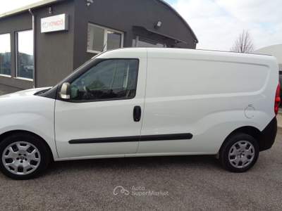 Fiat Doblò FIAT DOBLO  MAX 1.6 M-JET Bianco usata MANTOVA