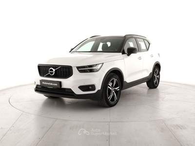 Volvo XC40 T4 AWD Geartronic R-design Bianco usata Modena