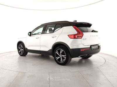 Volvo XC40 T4 AWD Geartronic R-design Bianco usata Modena