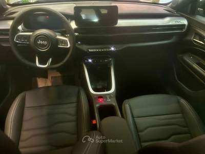 Jeep Avenger 1.2  145 CV MHEV 4xe OverlandLeather & winter pac Nero usata Melegnano