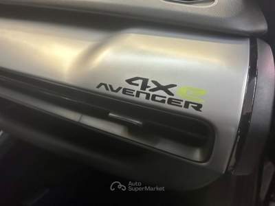 Jeep Avenger 1.2  145 CV MHEV 4xe OverlandLeather & winter pac Nero usata Melegnano