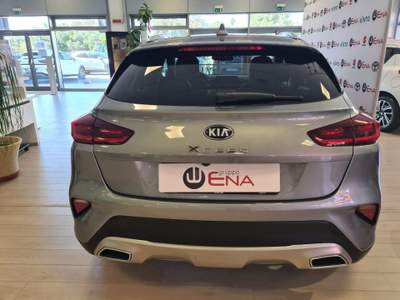 Kia XCeed 1.6 CRDi 136 CV MHEV DCT High Tech Grigio usata Cagliari