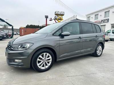 Volkswagen Touran 1.6 TDI 115 CV SCR DSG 7 POSTI Highline BlueMotion Grigio usata CASTENASO