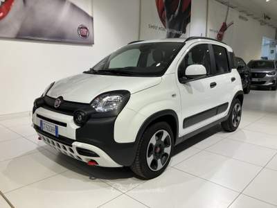 Fiat Panda 1.0 FireFly S&S Hybrid Cross Bianco usata Fornovo di Taro