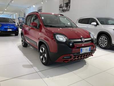 Fiat Panda 1.0 FireFly S&S Hybrid vari colori Blu/Azzurro usata Fornovo di Taro