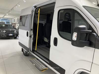 Fiat Ducato Ducato 35 2.2 Mjt 180CV 9 posti Flex Floor Bianco usata Fornovo di Taro