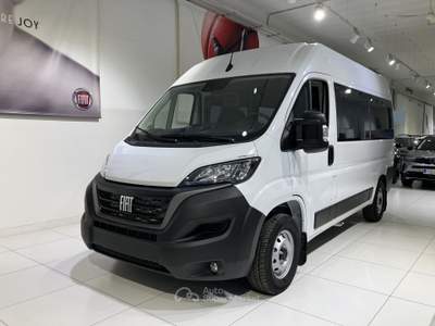 Fiat Ducato Ducato 35 2.2 Mjt 180CV 9 posti Flex Floor Bianco usata Fornovo di Taro