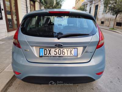 Ford Fiesta DIESEL Blu/Azzurro usata CORATO