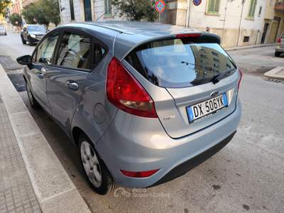 Ford Fiesta DIESEL Blu/Azzurro usata CORATO
