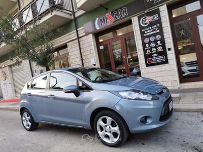 Ford Fiesta DIESEL Blu/Azzurro usata CORATO