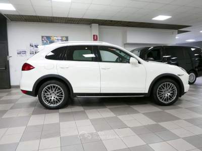 Porsche Cayenne 3.0 Diesel Bianco usata Firenze