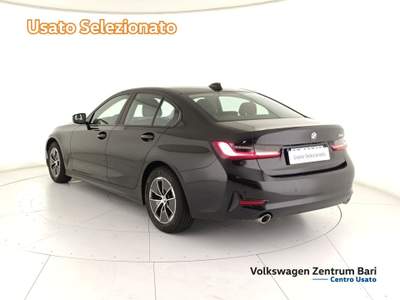 BMW Serie 3 318d 318d mhev 48v business advantage auto Nero usata Bari