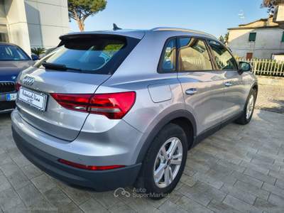 Audi Q3 Q3 35 TDI S tronic Business Argento usata Somma Vesuviana