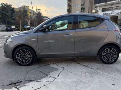 Lancia Ypsilon Ypsilon III 2021 1.0 firefly hybrid Silver s Grigio usata Romano di Lombardia