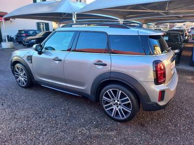 MINI Cooper Countryman 1.5 Yours Grigio usata Varese