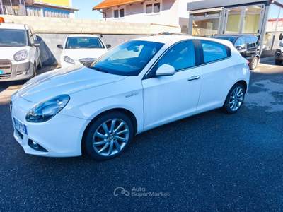 Alfa Romeo Giulietta Distinctive Bianco usata BEINASCO