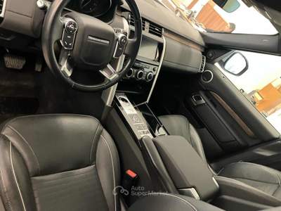 Land Rover Discovery 2.0 SD4 240 CV HSE Luxury Bianco usata Massarosa