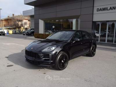 Porsche Macan 2.0 Nero usata Cuneo