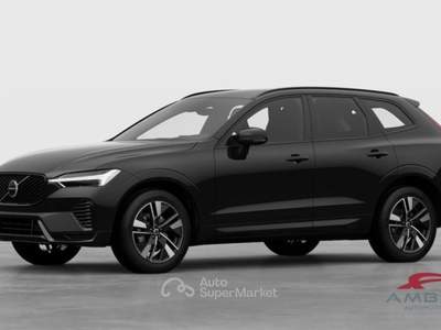 Volvo XC60 B5 AWD Mild hybrid Benzina Plus Dark Nero usata Corciano