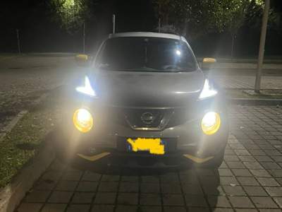 Nissan Juke N-Connecta Grigio usata Venezia