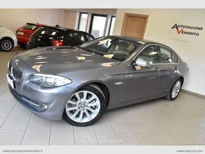 BMW Serie 5 520d 520d Business aut. Grigio usata San Michele Salentino