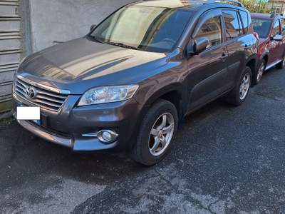 Toyota RAV4 Toyota RAV4 2.2 4D 150CV Grigio usata OVADA