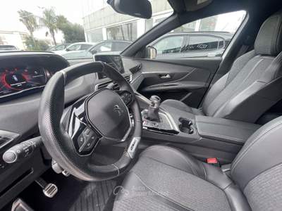 Peugeot 3008 3008 BlueHDi 130 S&S GT Line Bianco usata MONOPOLI