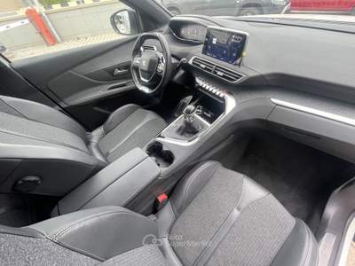 Peugeot 3008 3008 BlueHDi 130 S&S GT Line Bianco usata MONOPOLI