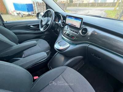 Mercedes-Benz Classe V V 220 d Automatic Executive 7 Posti Nero usata Varedo