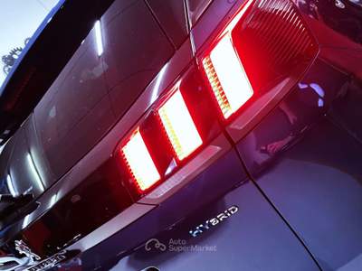 Peugeot 3008 ALLURE 1.6 Hybrid phev GT 225 CV e-eat8 " PROMO " Blu/Azzurro usata Barzanò