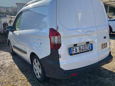 Ford Transit Courier Ford Transit Autocarro usata Odolo