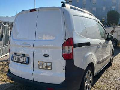 Ford Transit Courier Ford Transit Autocarro usata Odolo