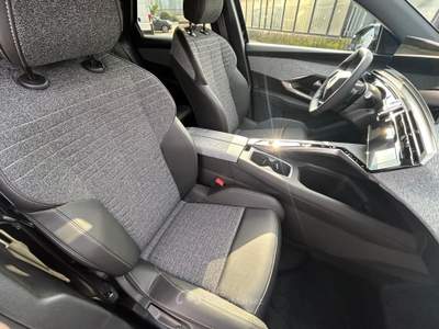 Peugeot 3008 KM 0 Nero usata Pontelatone