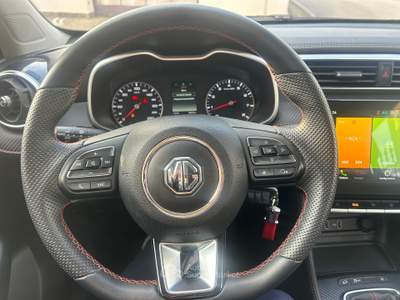 MG ZS Mg ZS 1.5 VTi-tech Luxury Argento usata Caivano
