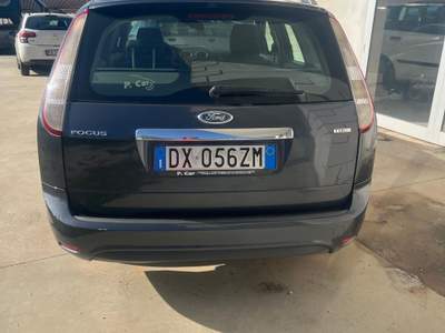Ford Focus incidentata Blu/Azzurro usata San Potito Sannitico