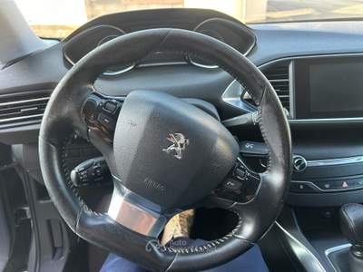 Peugeot 308 Peugeot 308 PureTech Turbo 130 S&S GT Line Argento usata Caivano