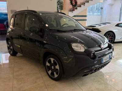 Fiat Panda 1.0 FireFly S&S Hybrid City Cross Verde usata Castellammare di Stabia