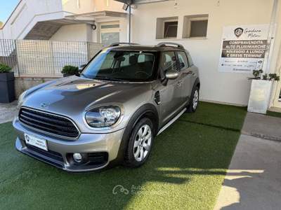 MINI Countryman Mini  2.0 Cooper D Business all4 auto my18 Grigio usata Spigno Saturnia