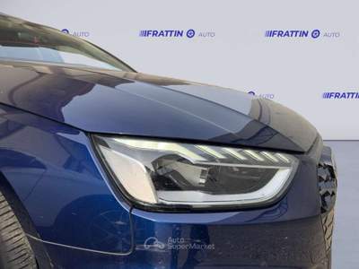 Audi A4 A4 Avant 35 Tdi/163 Cv S Tronic S Line Edition Blu/Azzurro usata Cassola